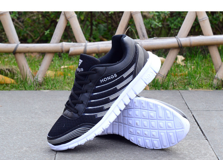 Lightweight breathable mesh shoes