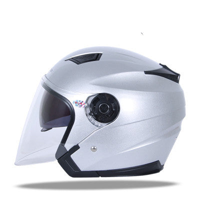 Motorcycle helmet