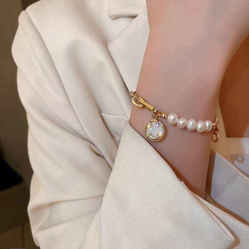 Women's Minimalist Freshwater Pearl Bracelet